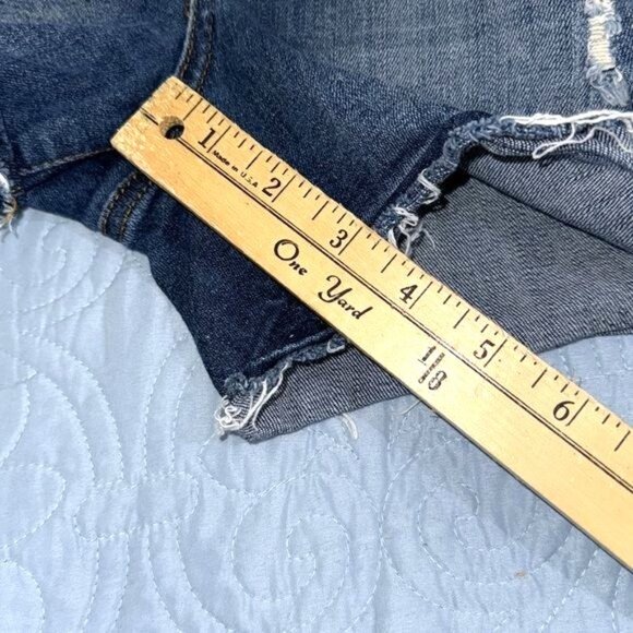 Kut From The Kloth Kelly Short Denim Cutoff Distressed Jean Shorts Size 0 - Picture 8 of 9